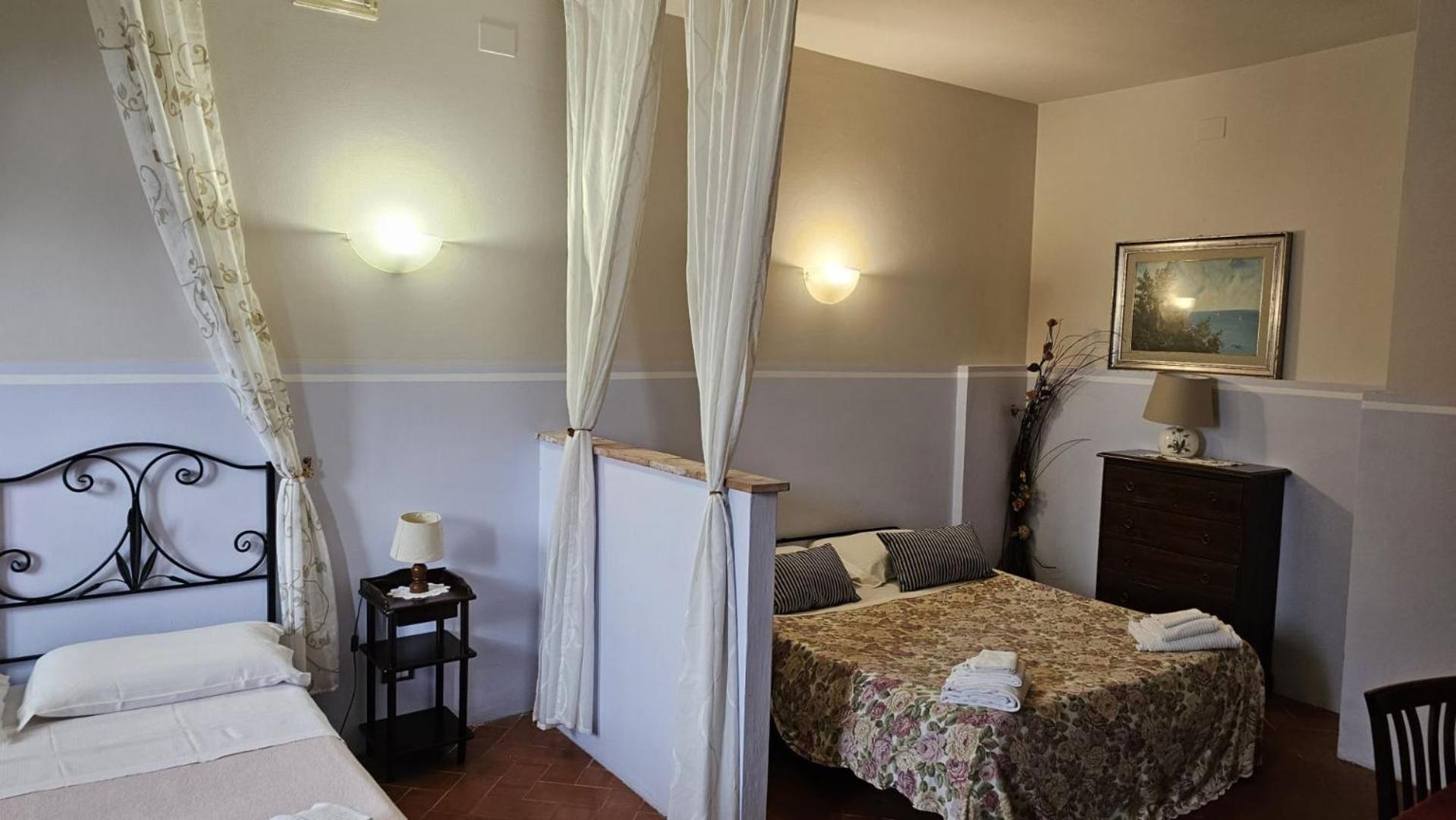 I Chiari Guest House Acquaviva  Exterior foto